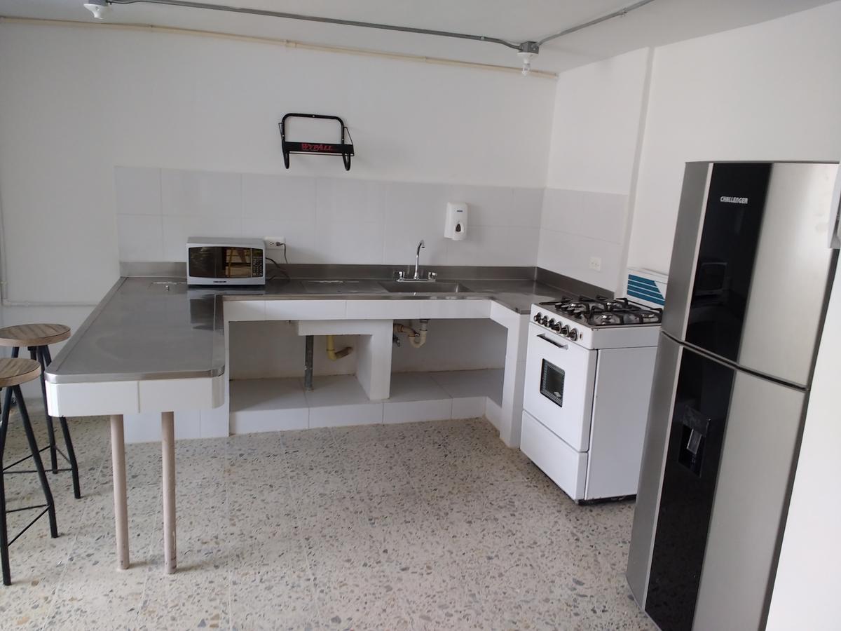 מדיין Hostels Colombia מראה חיצוני תמונה